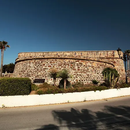 Luxury 4 Bed Townhouse Duquesa With Breathtaking Views Close To Port And 公寓 马尼尔瓦