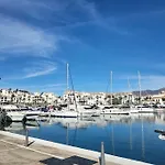 Luxury 4 Bed Townhouse Duquesa With Breathtaking Views Close To Port And