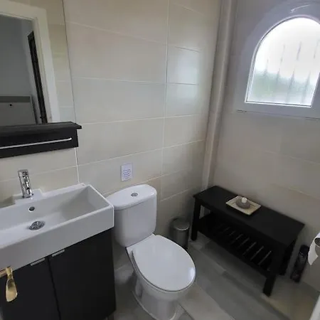 Luxury 4 Bed Townhouse Duquesa With Breathtaking Views Close To Port And *