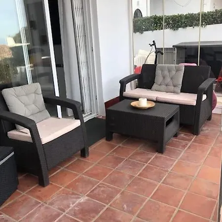 Apartment Luxury 4 Bed Townhouse Duquesa With Breathtaking Views Close To Port And Manilva