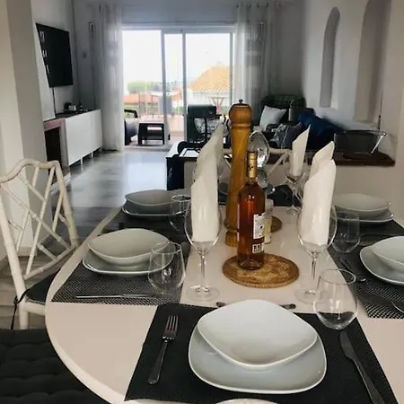 Luxury 4 Bed Townhouse Duquesa With Breathtaking Views Close To Port And * Manilva