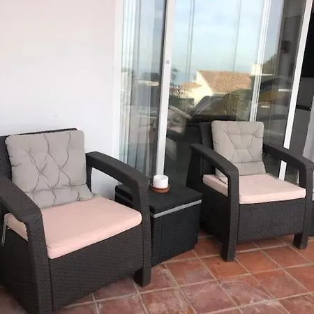 Luxury 4 Bed Townhouse Duquesa With Breathtaking Views Close To Port And
