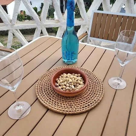 Luxury 4 Bed Townhouse Duquesa With Breathtaking Views Close To Port And