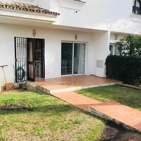 Luxury 4 Bed Townhouse Duquesa With Breathtaking Views Close To Port And Apartment