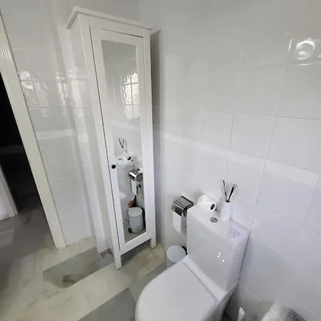 Luxury 4 Bed Townhouse Duquesa With Breathtaking Views Close To Port And Apartamento