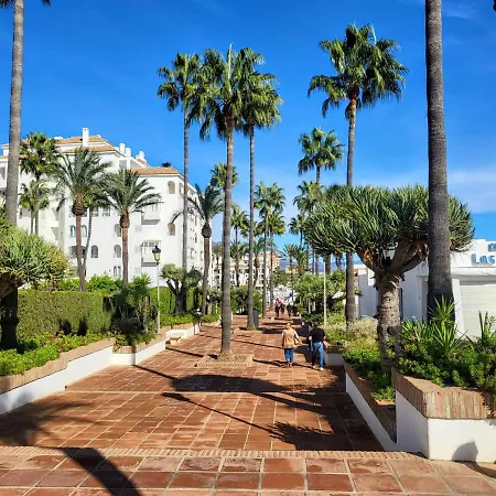 Luxury 4 Bed Townhouse Duquesa With Breathtaking Views Close To Port And * Manilva