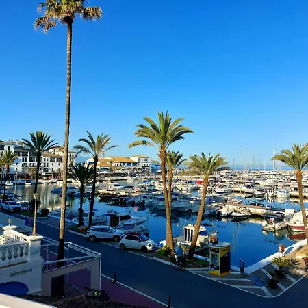Luxury 4 Bed Townhouse Duquesa With Breathtaking Views Close To Port And Apartment *