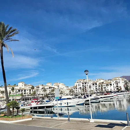 Luxury 4 Bed Townhouse Duquesa With Breathtaking Views Close To Port And Apartment